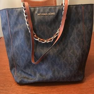 Micheals Kors large brown tote w/ gold chain